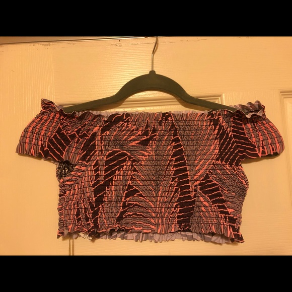 Maaji Tops - Maaji crop top